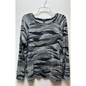 Buffalo David Bitton women’s camo print crewneck long sleeve sweater L #31-0799